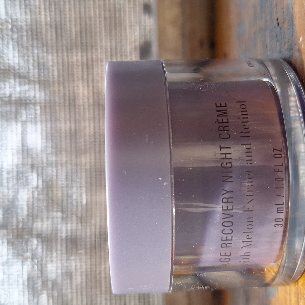 Meaningful Beauty Skincare Collection - Cream and Purple by Cindy Crawford - Picture 7 of 11